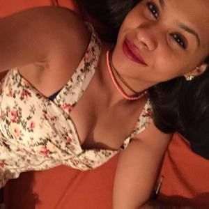 Meet your Posher, Adelle