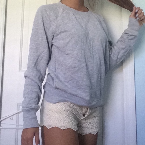 Grey sweater. From forever 21 size M very comfy.