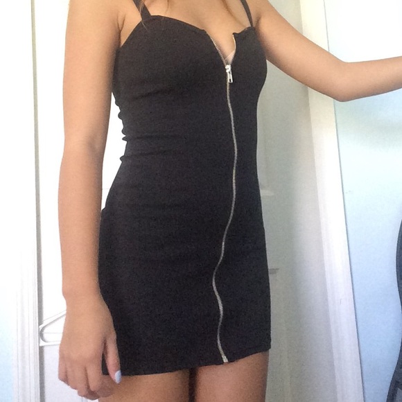 Cute Mini dress! By H&M size 4! Never been worn