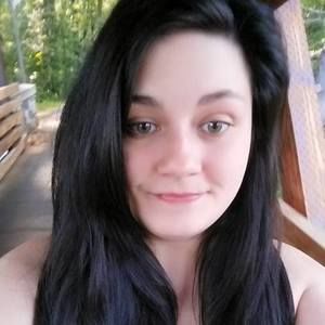 Meet your Posher, Cassandra