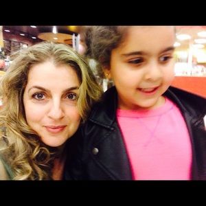 Meet your Posher, Maria