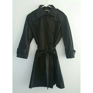 Black max studio trench coat