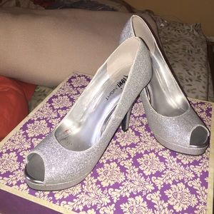 Fiona Night Heels