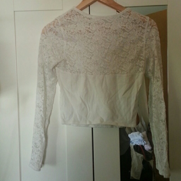 Top - Picture 2 of 2