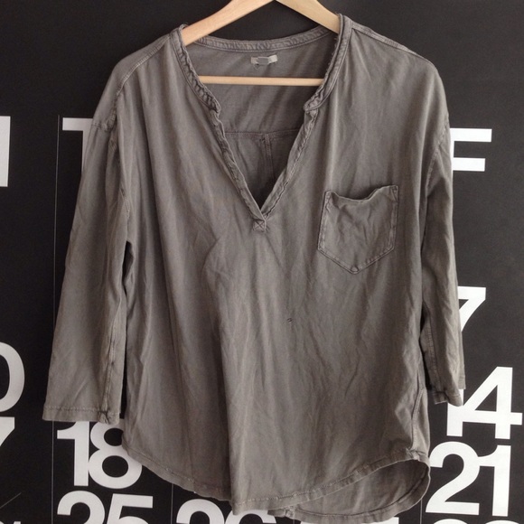 Uo bleached worn top