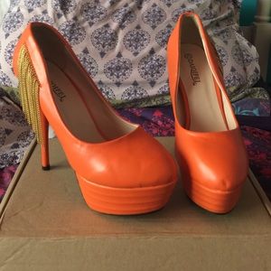 Orange chain heels