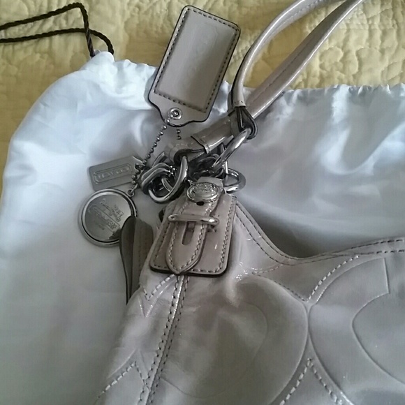 Coach purse - Picture 2 of 4