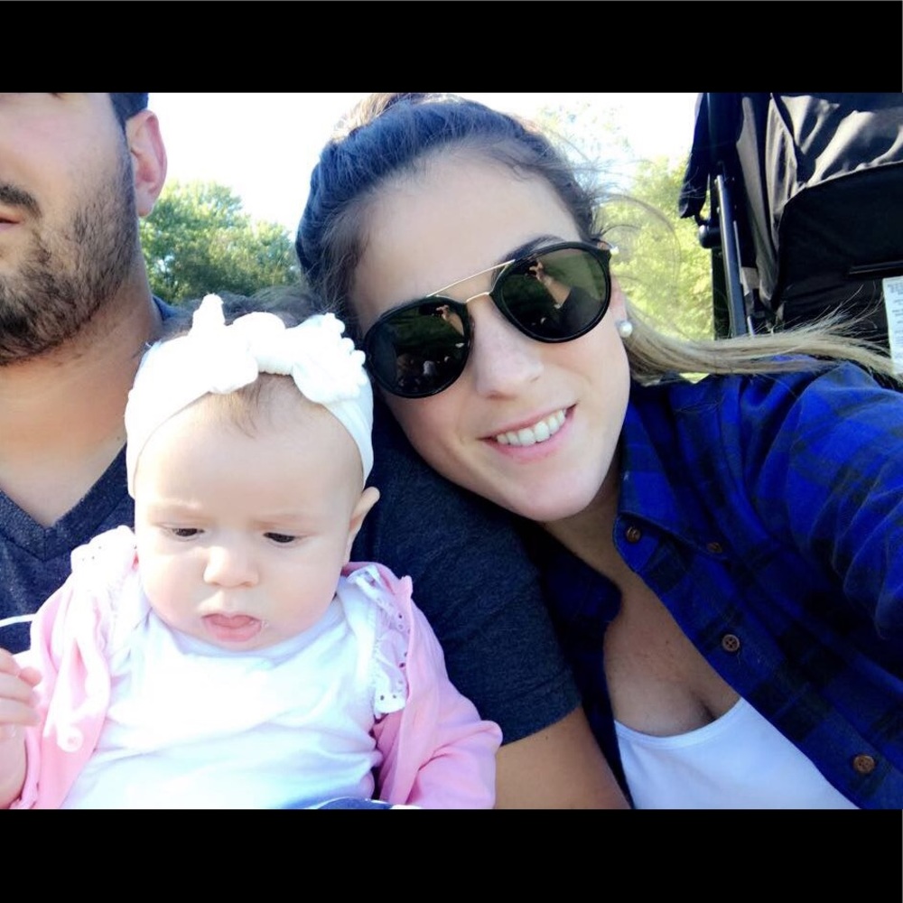 Meet your Posher, Lauren