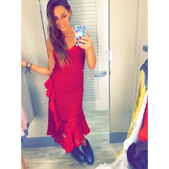 Meet your Posher, Elizabeth - Picture 3 of 4