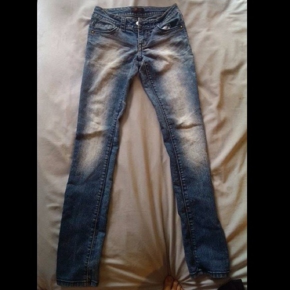 Jeans! - Picture 3 of 3