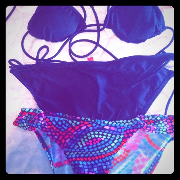 Bathing suit - Picture 1 of 1