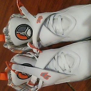 Jordan 8's