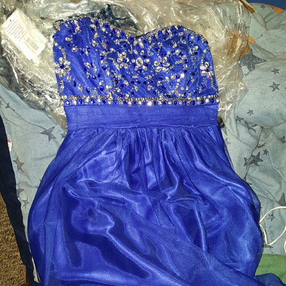 Prom dress - Picture 4 of 4
