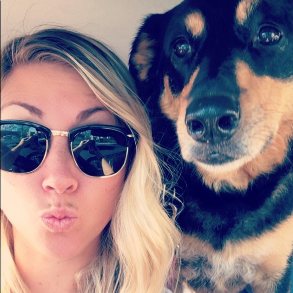 Meet your Posher, Lauren