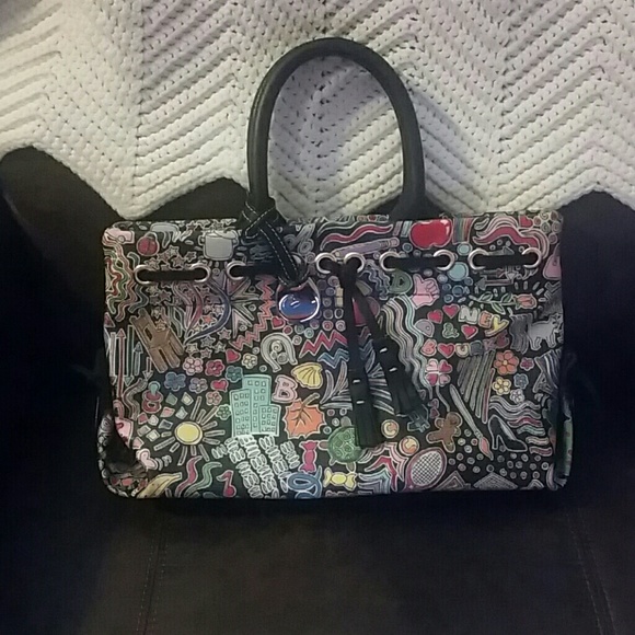 Dooney & Bourke Handbag