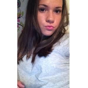 Meet your Posher, Leticia