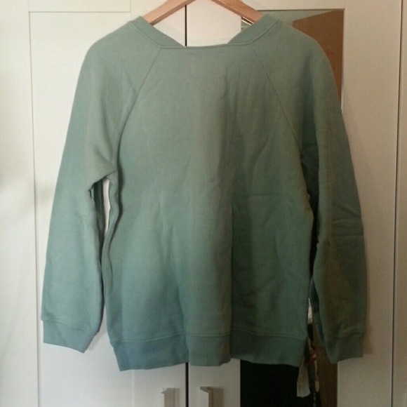 Sweater - Picture 2 of 4