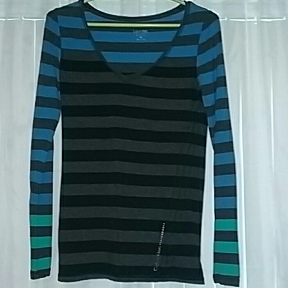 Long sleeve striped Calvin Klein performance shirt