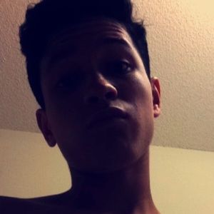 Meet your Posher, Carlos