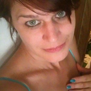 Meet your Posher, Cheri