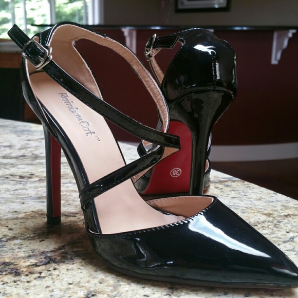 High heel red bottom