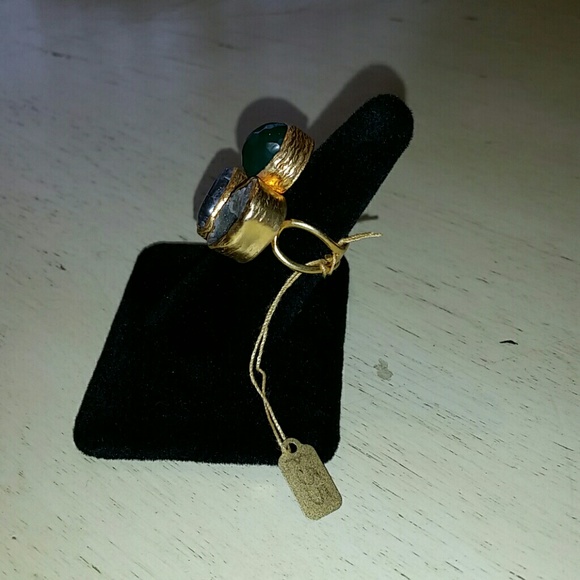 Ring - Picture 2 of 2