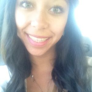 Meet your Posher, Christine