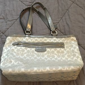 Coach tote