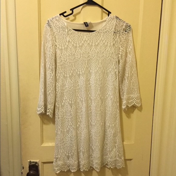 Beautiful white lace dress!