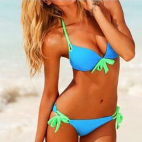 victoria secret bathing suit top