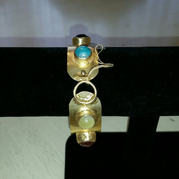 Bangle - Picture 2 of 4