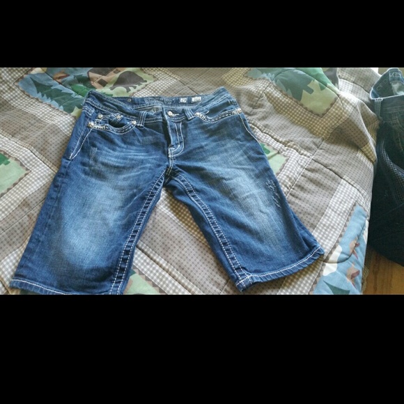 Miss me Bermuda shorts