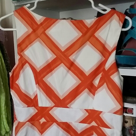 Orange and white dress - Picture 3 of 3