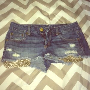 American eagle shorts size 4!