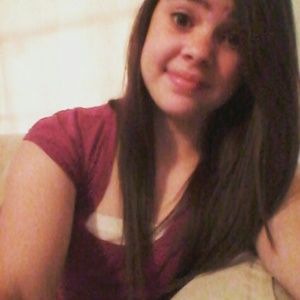 Meet your Posher, Rebecca