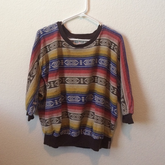 Pullover sweater