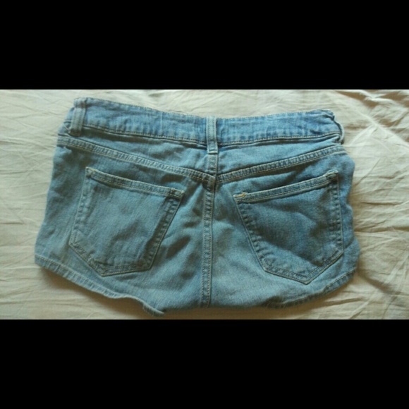 Shorts - Picture 2 of 2