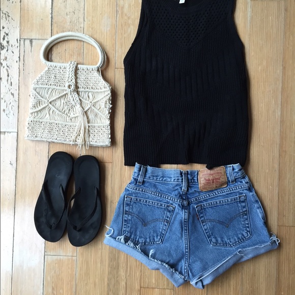 Vintage high waist Levi's denim jean shorts