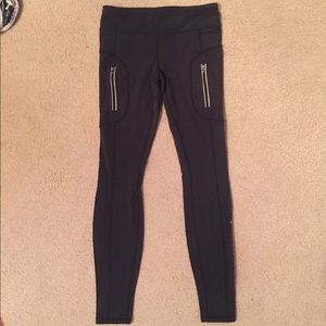 Lulu lemon running leggings barley worn