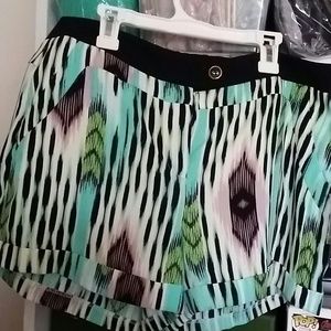 JLo aztec print shorts NWT