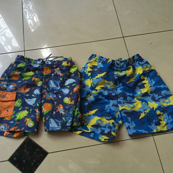 2 swimsuits