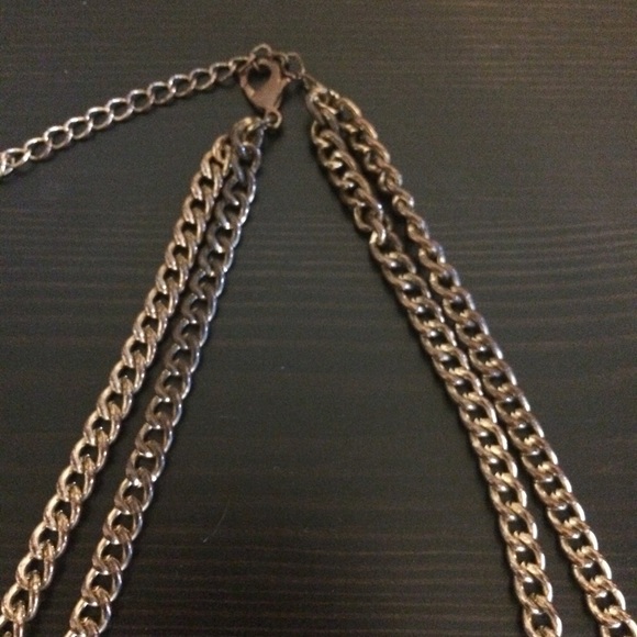 Statement Necklace - Picture 4 of 4