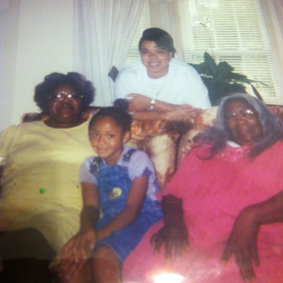 Meet your Posher, Johlie - Picture 1 of 1