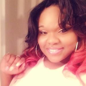 Meet your Posher, Naesha