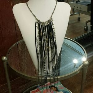 Edgy necklace