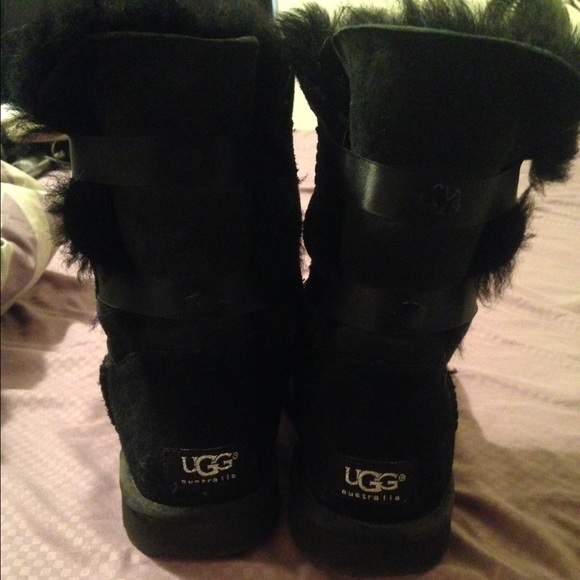 Black uggs great condition