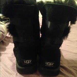 Black uggs great condition