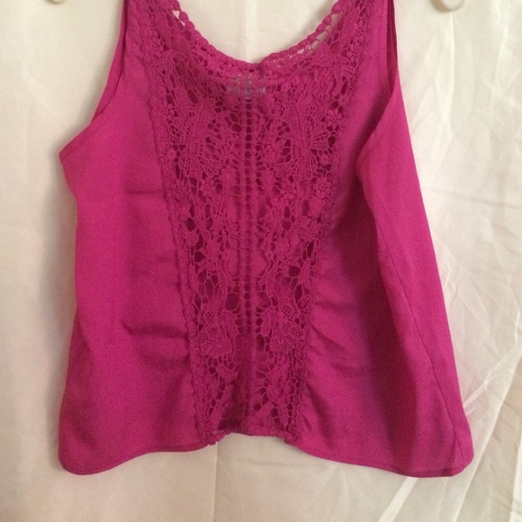 Top - Picture 2 of 2