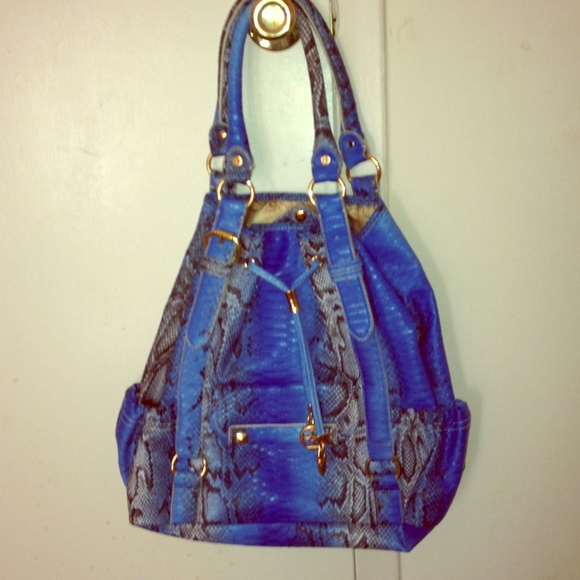 Iman purse