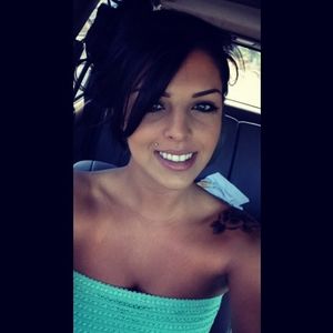 Meet your Posher, Brittney